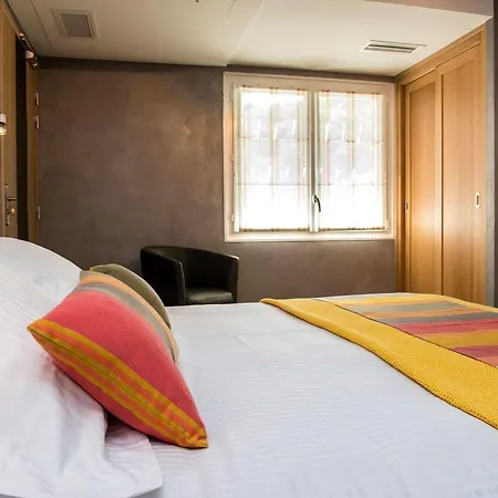 Logis Hotel Ur-Hegian Ainhoa Extérieur photo